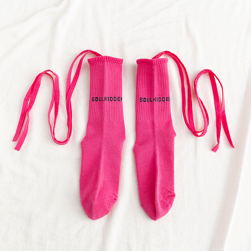 cross-strap socks