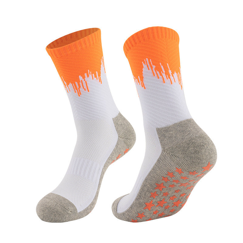Product descriptions: moisture-wicking running socks